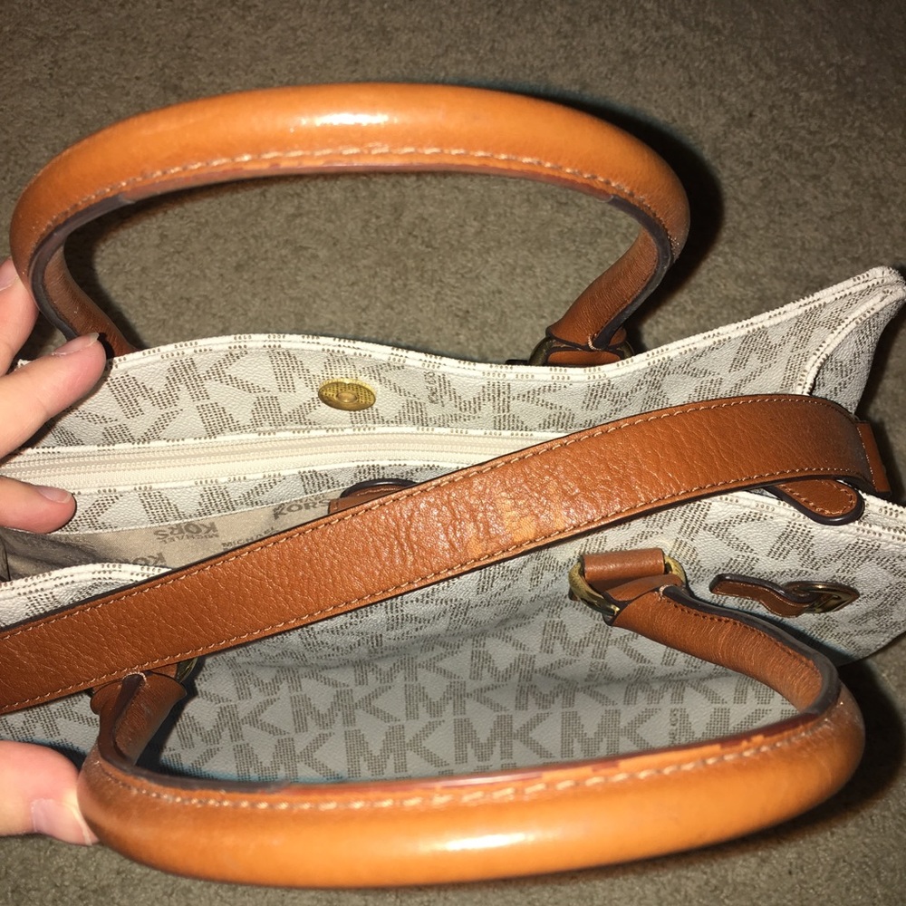 Michael Kors Purse Authentic - image 8